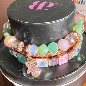 Bomb Party Holiday Stacks 2023 “Mint To Be Mittens” Bracelet w/ Box- Rose Gold